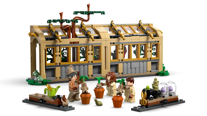 Lego Harry Potter: Hogwarts Castle Herbology Class (76445)