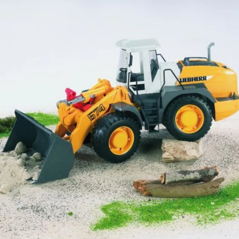 Bruder 2430 Liebherr Articulated Loader