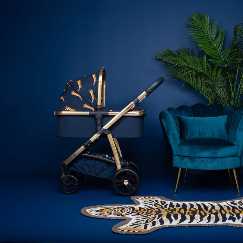 Cosatto - Wow XL Pram and Accessories Bundle - On The Prowl